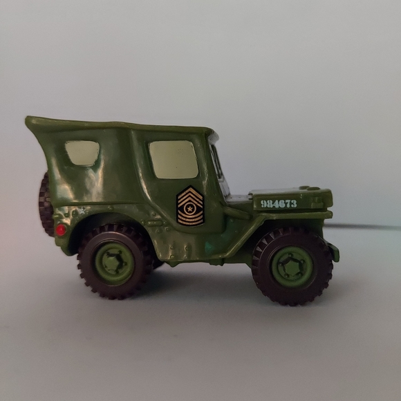 Disney Pixar Cars Sarge - Picture 4 of 6